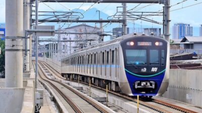 Sri Mulyani Mengungkapkan Pujian Jepang terhadap MRT Jakarta dengan Perbandingan terhadap MRT Tokyo