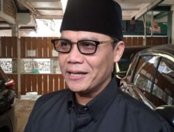 Elite PDIP Mengungkapkan Alasan Gibran Tidak Dipecat Walaupun Menjadi Cawapres Prabowo