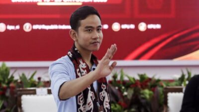 Gibran Sebaiknya Mengundurkan Diri dari PDIP demi Etika