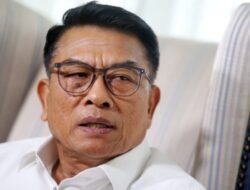 Moeldoko Menggantikan Juri Ardiantoro yang Bergabung sebagai Tim Sukses Prabowo