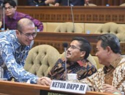 Setuju: Pemerintah dan DKPP Setujui Revisi Syarat Calon Presiden-Wakil Presiden Sesuai Putusan Mahkamah Konstitusi (MK)