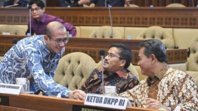 Setuju: Pemerintah dan DKPP Setujui Revisi Syarat Calon Presiden-Wakil Presiden Sesuai Putusan Mahkamah Konstitusi (MK)