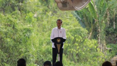 Jokowi Menghadiri Upacara Peresmian Pembangunan SDN 020 Sepaku sebagai Bagian dari Revitalisasi di IKN