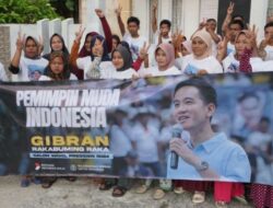 Mas Gibran Mengajak Relawan untuk Berbagi Sembako di Kepri dan Jawa Timur