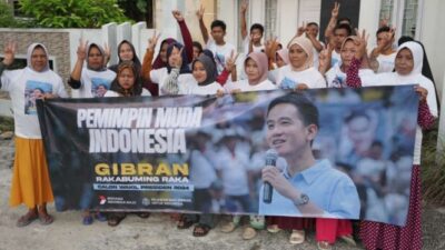 Mas Gibran Mengajak Relawan untuk Berbagi Sembako di Kepri dan Jawa Timur