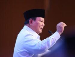 Berhati-hatilah Terhadap Tokoh Politik yang Suka Memvulkan Janji dan Omong Kosong