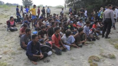 Ratusan Orang Rohingya Kembali Tiba di Aceh sebagai Pengungsi