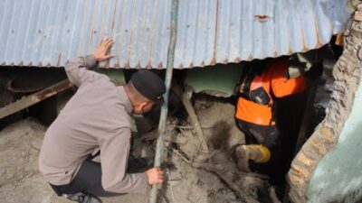 Karyawan Hotel Tewas dalam Banjir Bandang