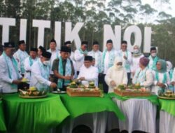 PKB Mengungkapkan Cak Imin Potong Tumpeng di IKN dengan Harapan Jin-jin Hilang