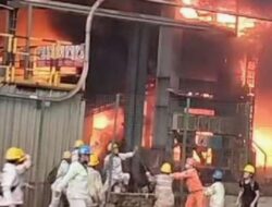 Adian Napitupulu Mendesak Persediaan Uang Duka Diberikan kepada Korban Kebakaran Tungku Smelter PT ITSS