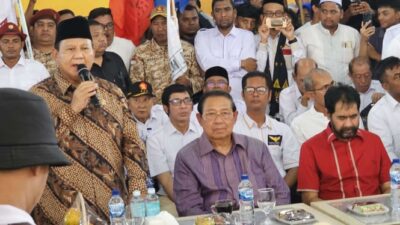 Momen Ketika Para Ibu di Aceh Mengajak Prabowo Untuk Berjoget Gemoy