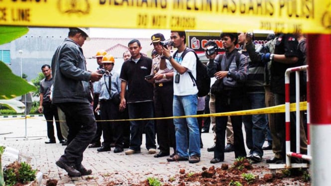 Tulang Manusia dan Pakaian Wanita Ditemukan Berdekatan di Ruko Kota Malang, Menurut Polisianya.