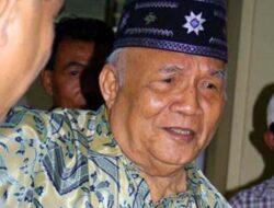 Jenderal TNI (Purn) Aloysius Benedictus Mboi, Pahlawan Nasional yang Mengabdi bagi Bangsa