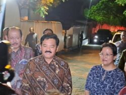 Menko Polhukam Melewatkan Pembahasan Pertemuan Jokowi dan Megawati Ketika Bertemu Sri Sultan HB X