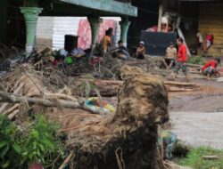 30 Korban Meninggal di Sumbar karena Banjir dan Tanah Longsor, 6 Orang Masih Hilang