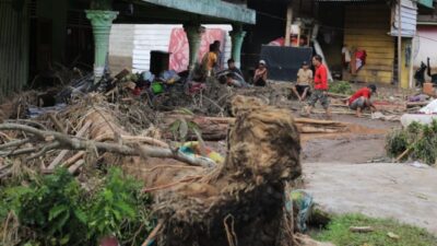 30 Korban Meninggal di Sumbar karena Banjir dan Tanah Longsor, 6 Orang Masih Hilang