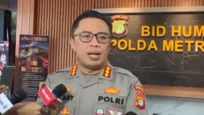 Detik-detik Lansia Terseret Mobil Saat Bertransaksi Jual Beli COD di Jakarta Timur