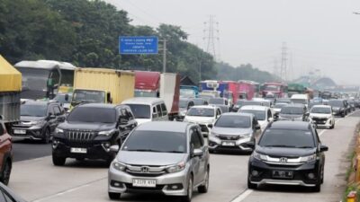 Info Mudik: Jalur Tol Cipali hingga Kalikangkung Dibuka untuk Arus Balik sampai Jam 12 Siang Hari Ini