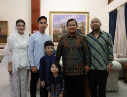 Halal Bihalal with Gibran and Relatives Hosted by Prabowo Subianto on Eid al-Fitr 1445 H at Kertanegara