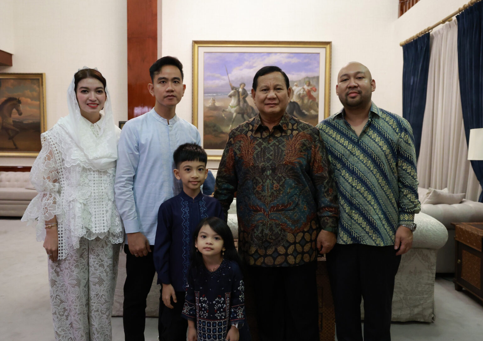 Halal Bihalal with Gibran and Relatives Hosted by Prabowo Subianto on Eid al-Fitr 1445 H at Kertanegara