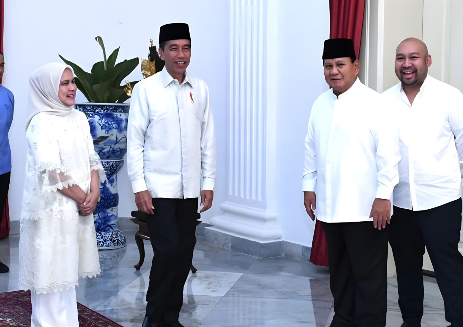 Prabowo Subianto Pays Eid Visits, Holds Meetings with President Jokowi and Other Key Figures