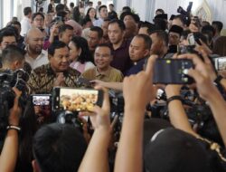 Prabowo Subianto Minta Maaf Lahir Batin kepada Rekan-Rekan Media di Hari Kedua Lebaran