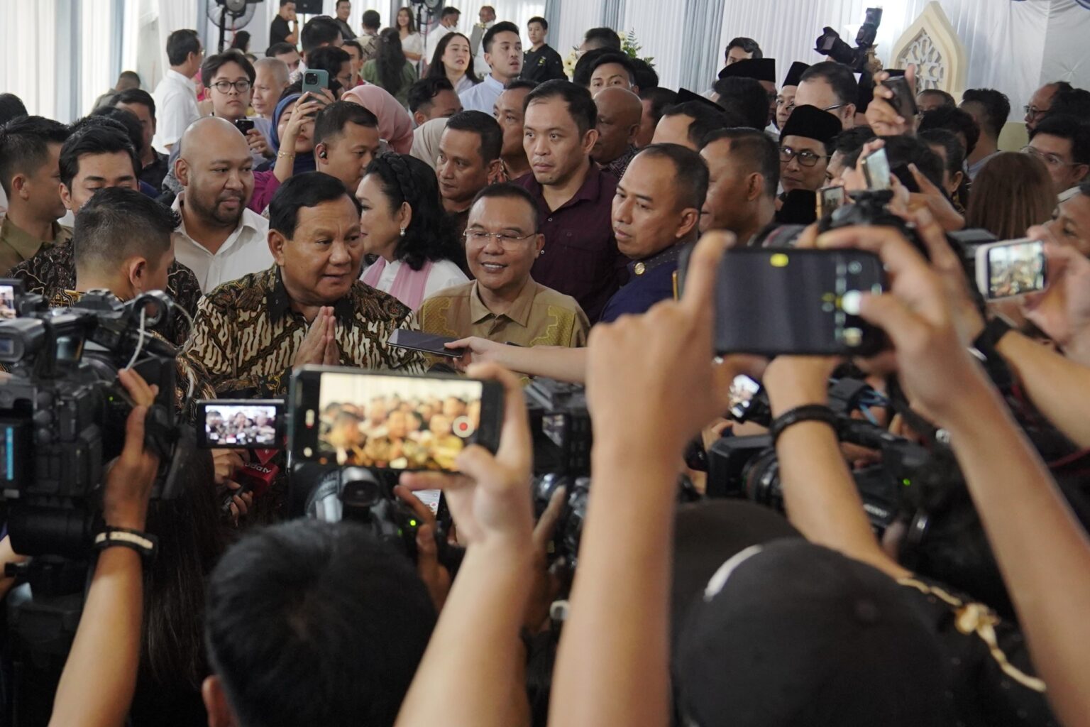 Prabowo Subianto Minta Maaf Lahir Batin kepada Rekan-Rekan Media di Hari Kedua Lebaran