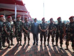 Prabowo Subianto attends the 72nd Anniversary of Kopassus and receives a rousing welcome