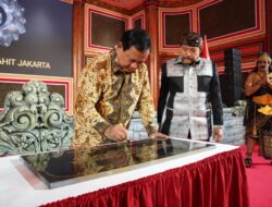 Prabowo Subianto Commends Efforts to Honor Indonesian Culture at Hendropriyono’s Birthday Celebration