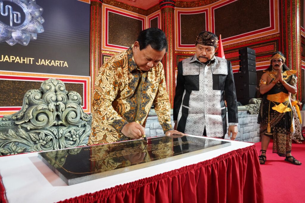 Prabowo Subianto Commends Efforts to Honor Indonesian Culture at Hendropriyono’s Birthday Celebration