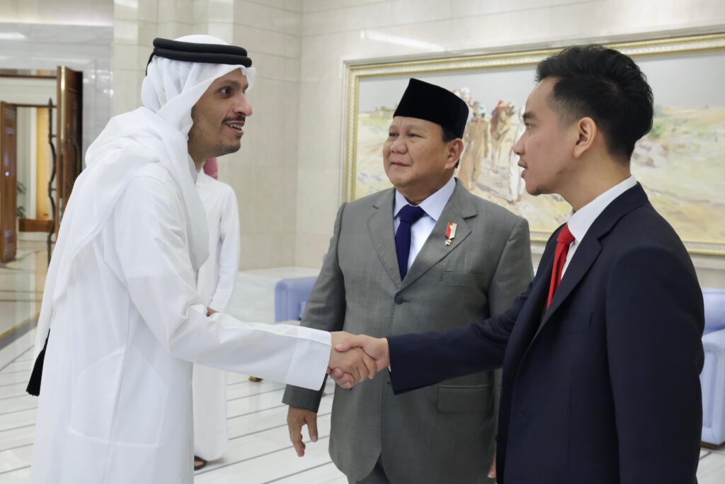 Prabowo Subianto dan Gibran Rakabuming Raka Bertemu dengan Emir Qatar dan PM Qatar untuk Bahas Kerja Sama hingga Gaza