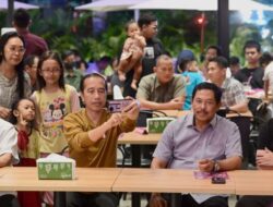 Bersantap Malam di Semarang bersama Presiden Jokowi dan Basuki, Berkeliling Kuliner dan Membuat Vlog