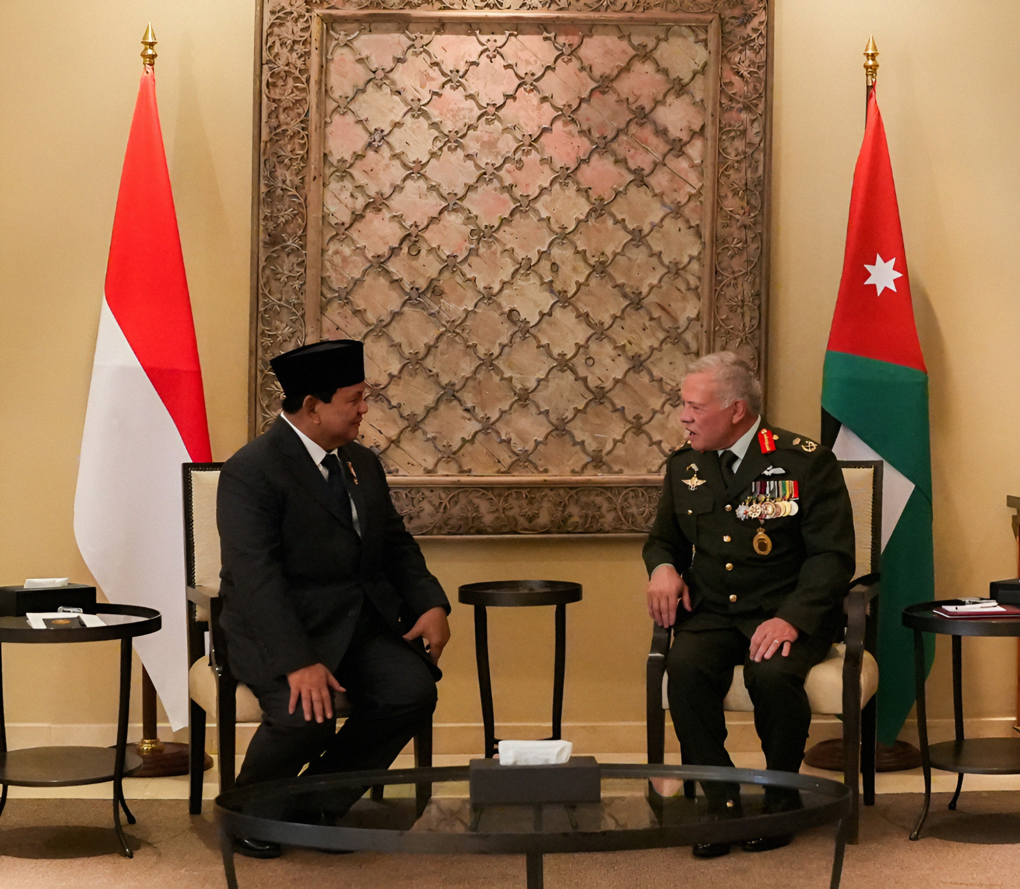 Prabowo Subianto Meets King Abdullah II, Exchanges Congratulations and Conveys Jokowi’s Greetings