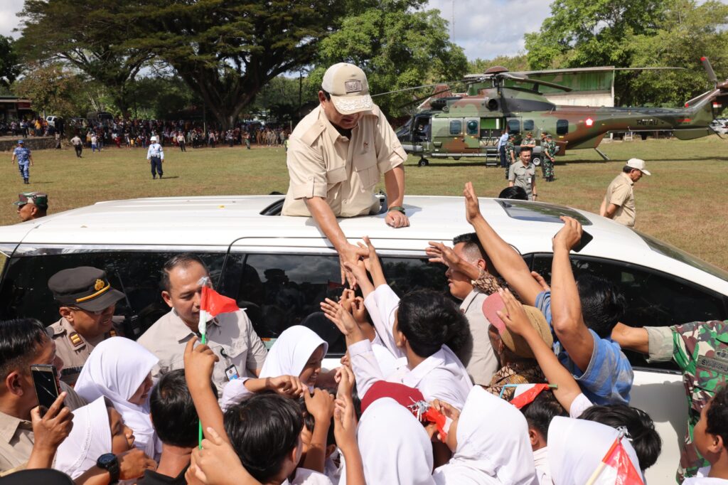 Prabowo Subianto Involved in continuous activities from Singapore to Yogyakarta to Jakarta and back.