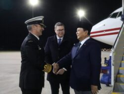 Prabowo Subianto Arrives in Canberra for Official Visit, Welcomed by Honorary Guard