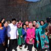 Enjoyable Moment: Prabowo Subianto Snaps a Selfie with Iriana and Mothers at IKN