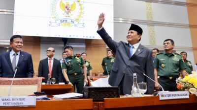 Prabowo Subianto says goodbye and expresses regret in last DPR meeting: We have bigger tasks ahead of us.