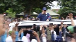 Magelang Residents warmly welcome Prabowo Subianto after Merah Putih Cabinet Retreat