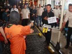 “Emosi Anak Bos Rental Saat Rekonstruksi Penembakan Tol Tangerang”