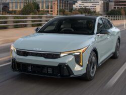 Top Penjualan Kia K4 Di Januari: Sedan Tak Terkalahkan