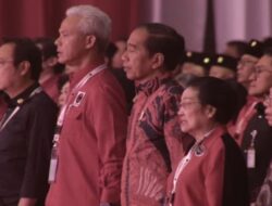 Megawati Dukung Jokowi Tetap di PDIP: Analisis Politik Terbaru