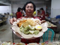 10 Makanan Wajib Istimewa untuk Imlek