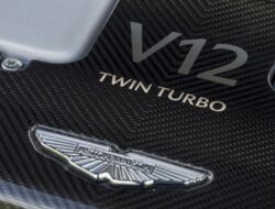 Aston Martin: Dampak Peraturan Emisi Terhadap V-12