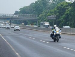 Solusi Kemacetan: Contra Flow & One Way dari KM 40-263