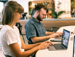 Mengapa Gen Z Lebih Memilih Freelancer daripada Kantoran?