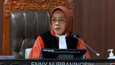 TNI Uji Formal Minta Presiden Bayar Ganti Rugi: Wewenang MK?