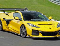Corvette ‘Zora’ dalam Kamuflase: Melihat Kesamaan dengan ZR1