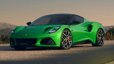 Prediksi Terbaru Lotus Emira Jadi Favorit Pengemudi pada Tahun 2026