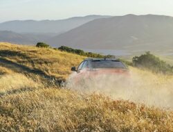 Subaru Meluncurkan Mobil Listrik Baru dengan Nama Berinspirasi Video Game