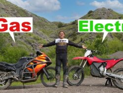 Suzuki Hayabusa vs Stark Varg: Siapakah Pemenang di Tanjakan?